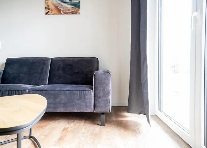 Appartement Boddenhoern 02 *